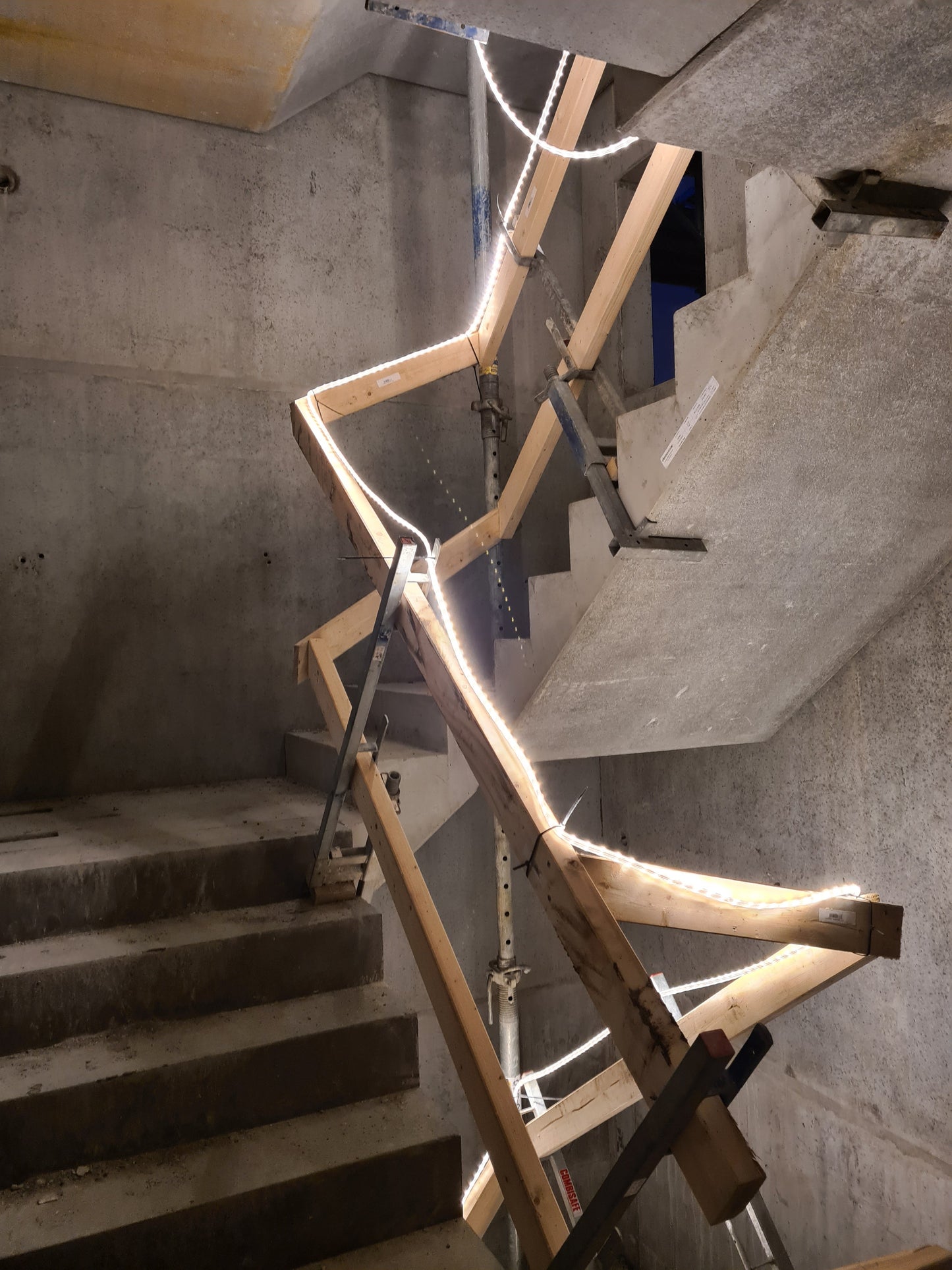 Arbeidsbelysning LED 25m 1050 LM/M